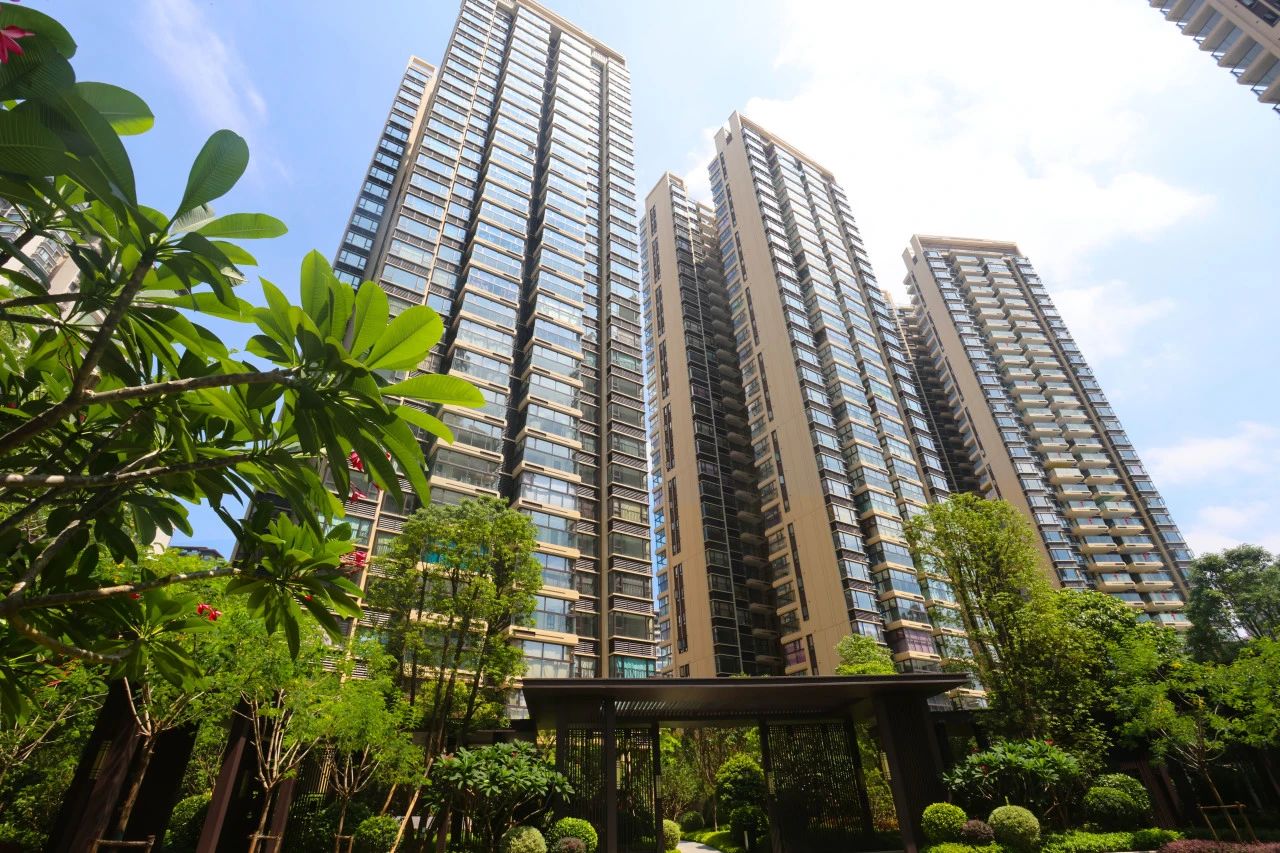 中建五局华南公司获鲁班“小金人” 